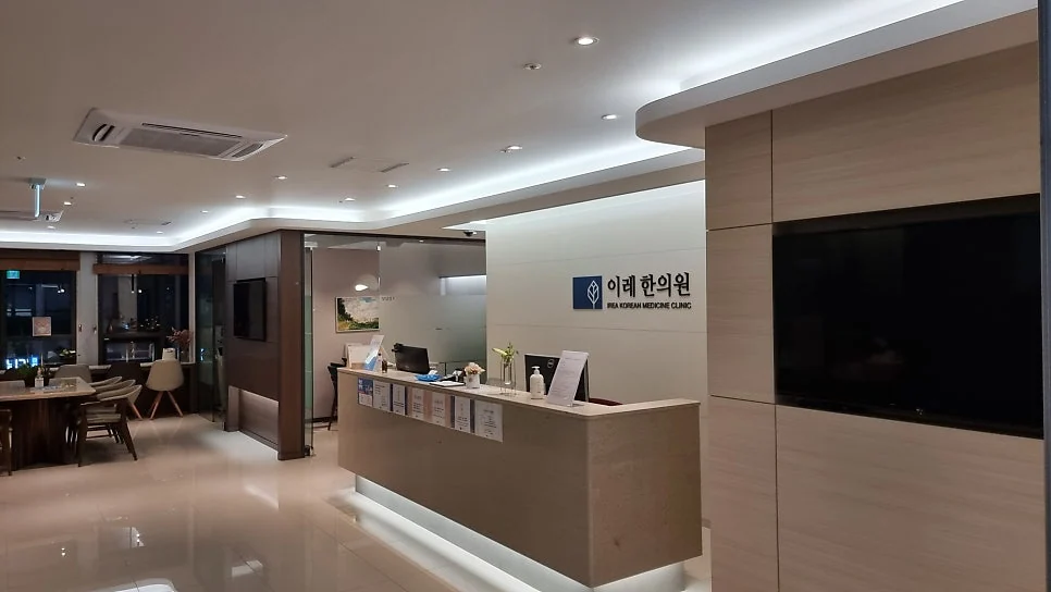 쇼그렌증후군의 피부 증상: 건조증, 혈관염, 자반증까지 #4